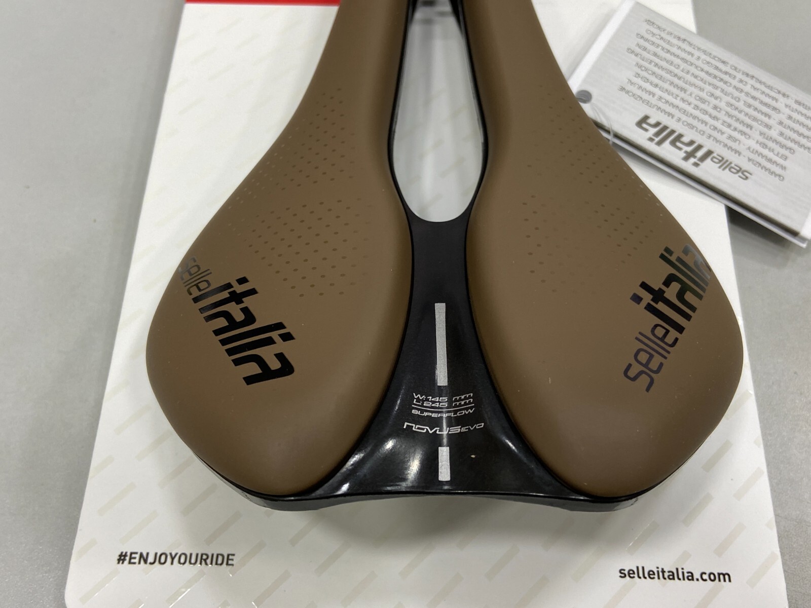 Selle Italia Novus Evo Boost Gravel TM Superflow L3 (145x245mm) Saddle Mud Brown