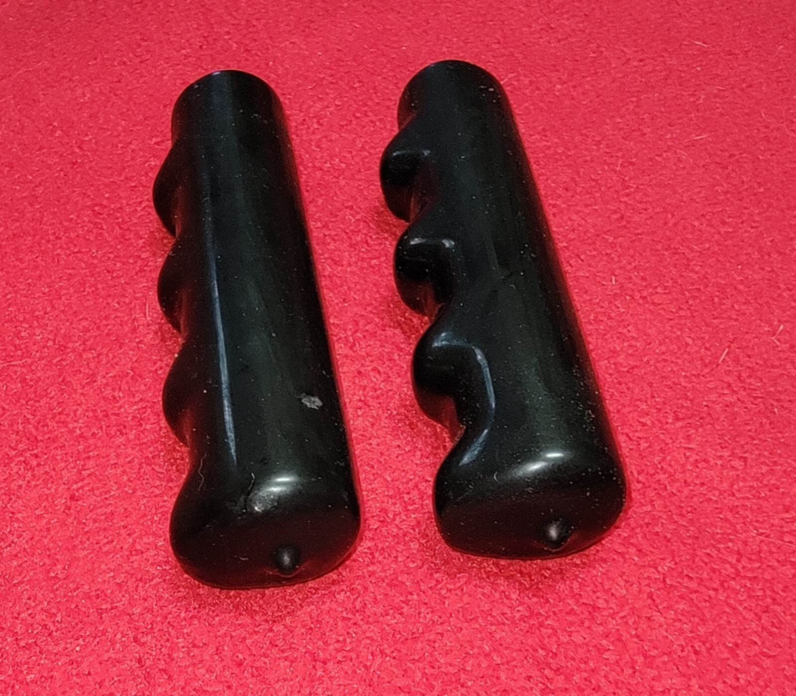 2 Bike Bicycle Black Smooth Hand Grips Molded – 7/8″ X 4.5 Inches Long