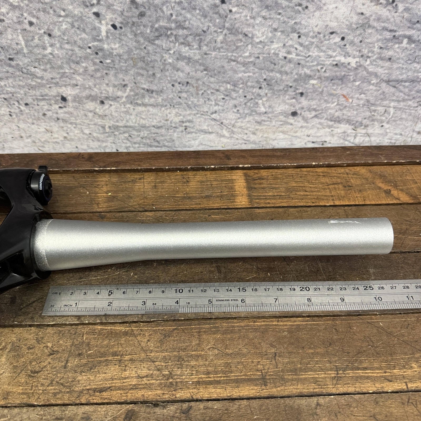 RockShox 30 Gold RL Suspension Fork 27.5in 1 1/8in Tapered Disc QR 120mm 42mm