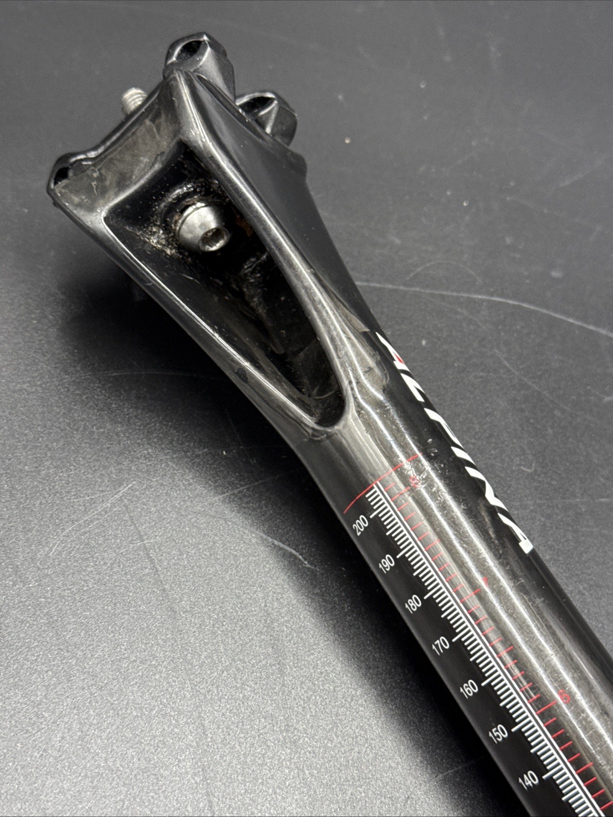 ~RARE~ ALPINA Carbon Seatpost 31.6mm 305mm Length 10mm Offset EXCELLENT