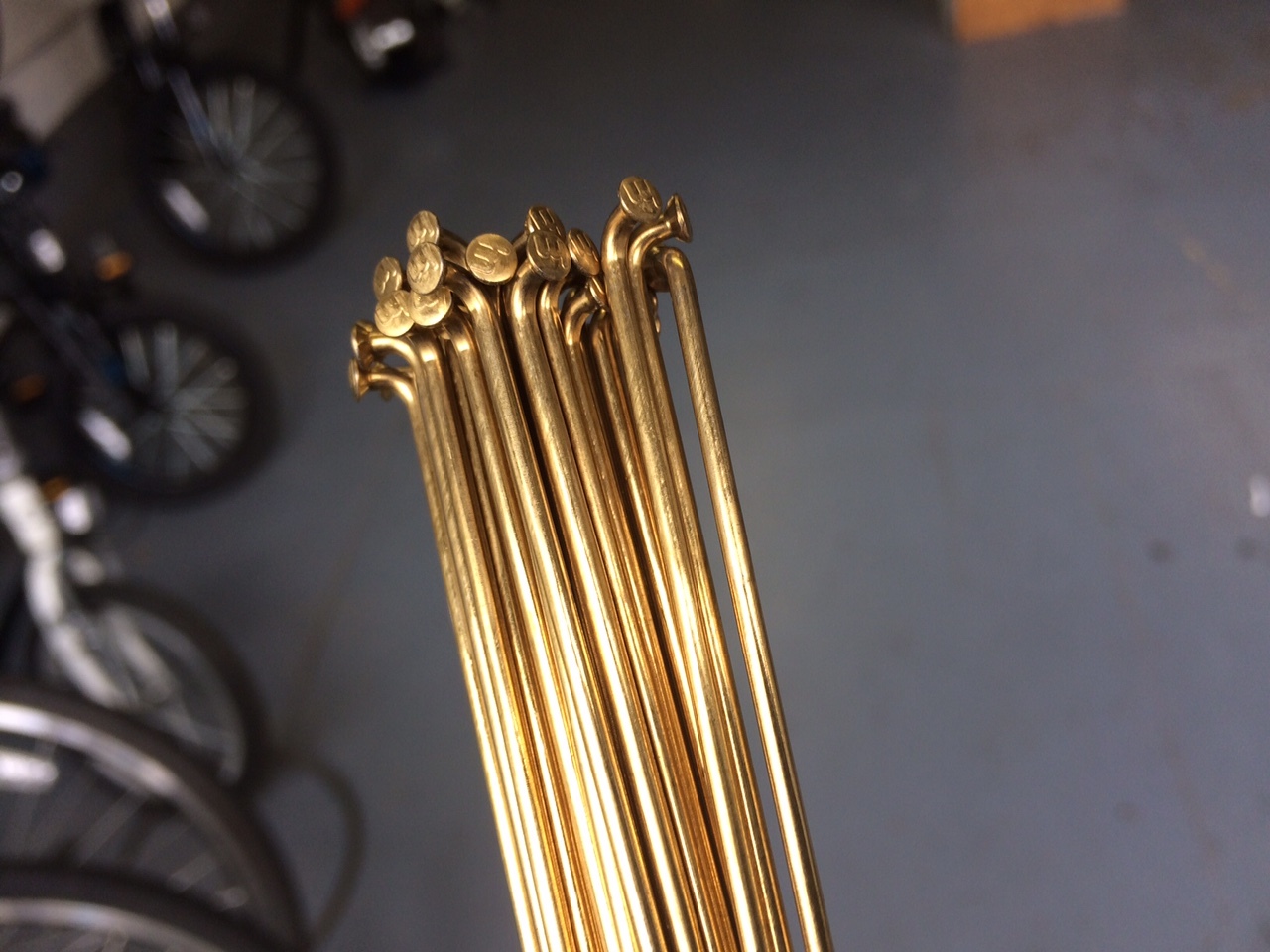GOLD..2mm.straight gauge, J bend.Cut to any size 60 through 308mm. set of 28pc.
