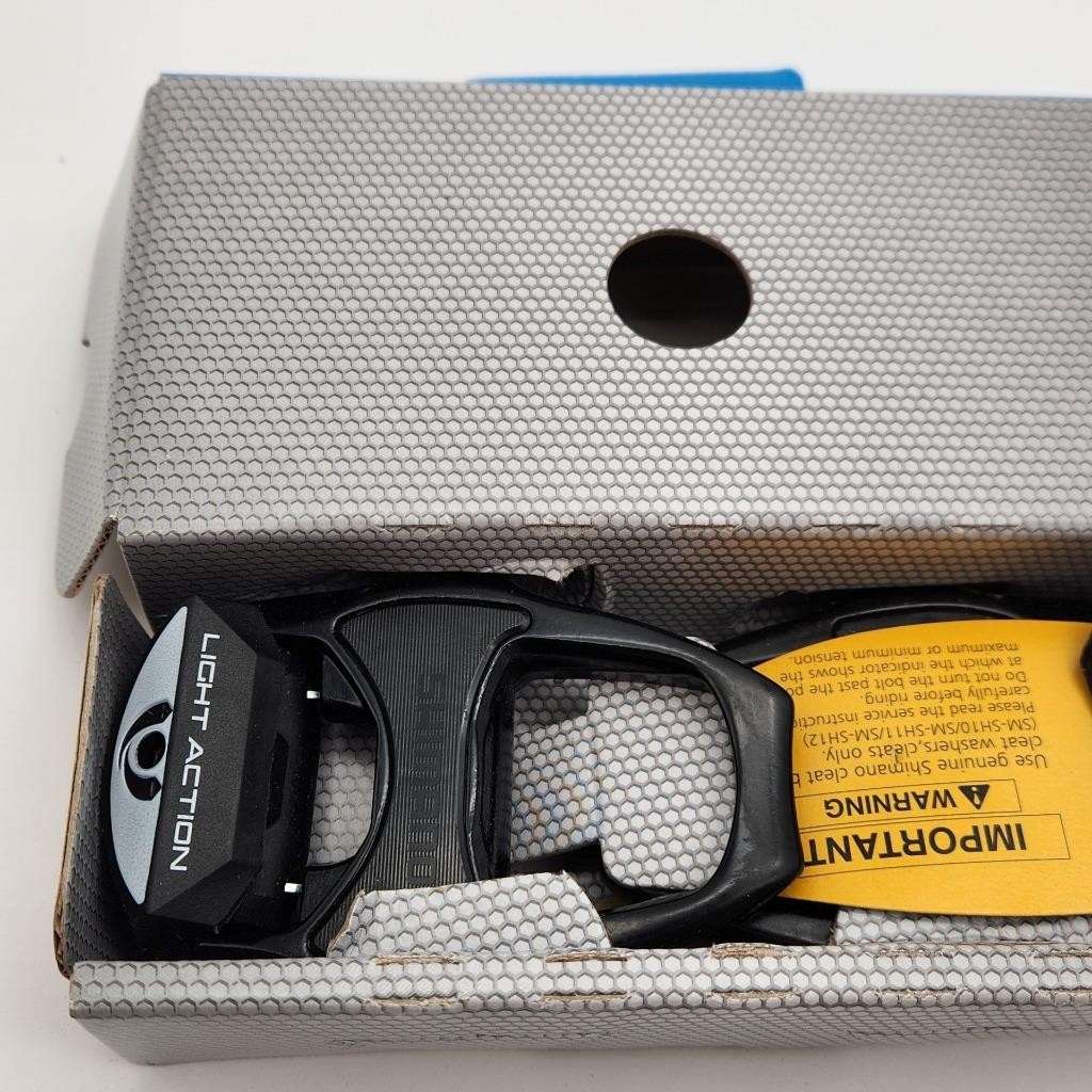 Shimano PD-R540-LA Clipless Road Bike Pedals W/ SM-SH11 Cleats Black OPEN