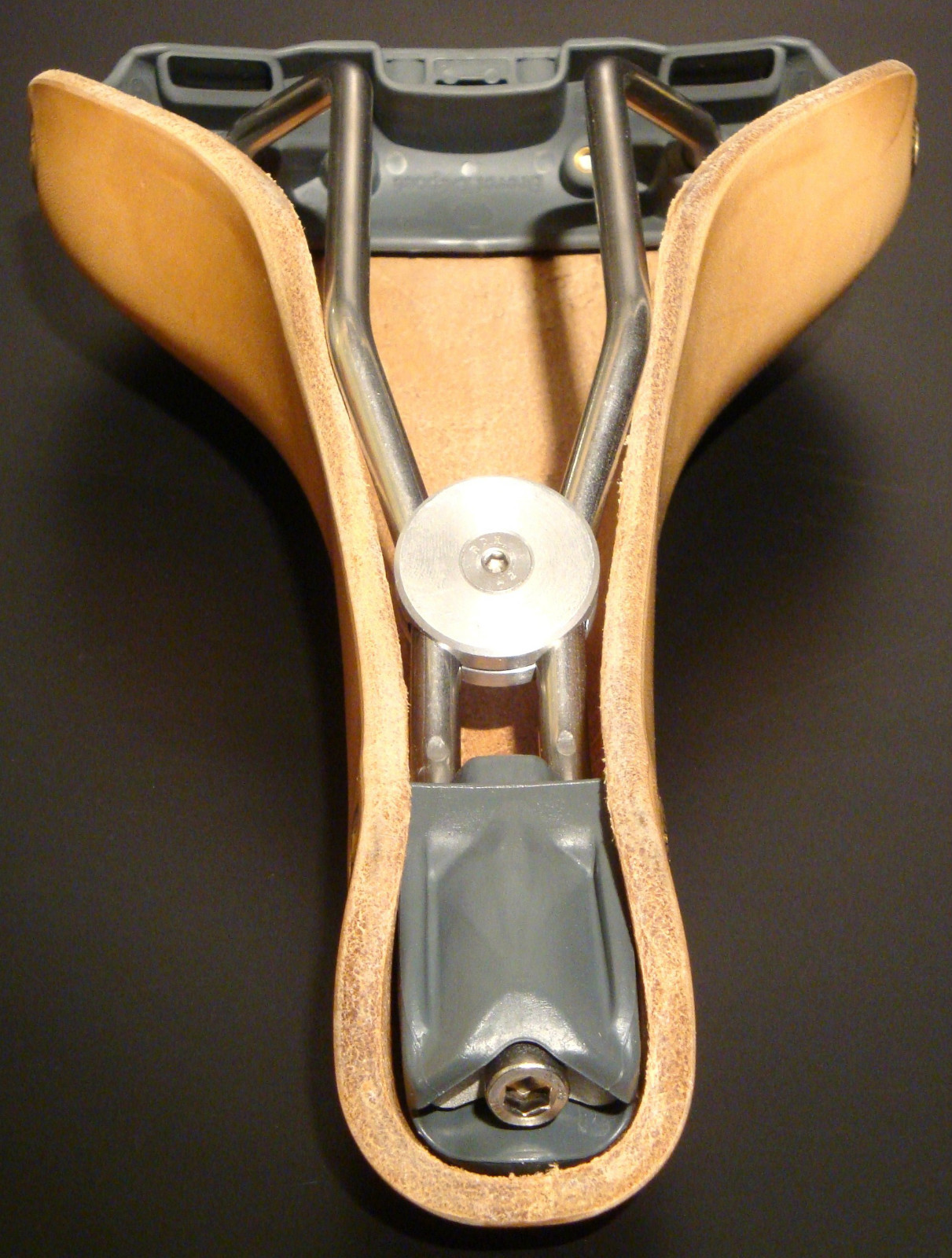 NEW GILLES BERTHOUD SADDLE SEAT ASPIN NATURAL MADE IN FRANCE IDEALE BROOKS