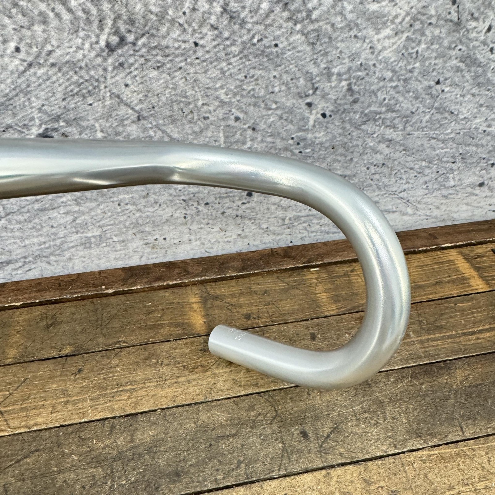Nitto Noodle Drop Handlebar 26.0 Clamp 46cm NOS Silver Alloy Bar 460 26mm