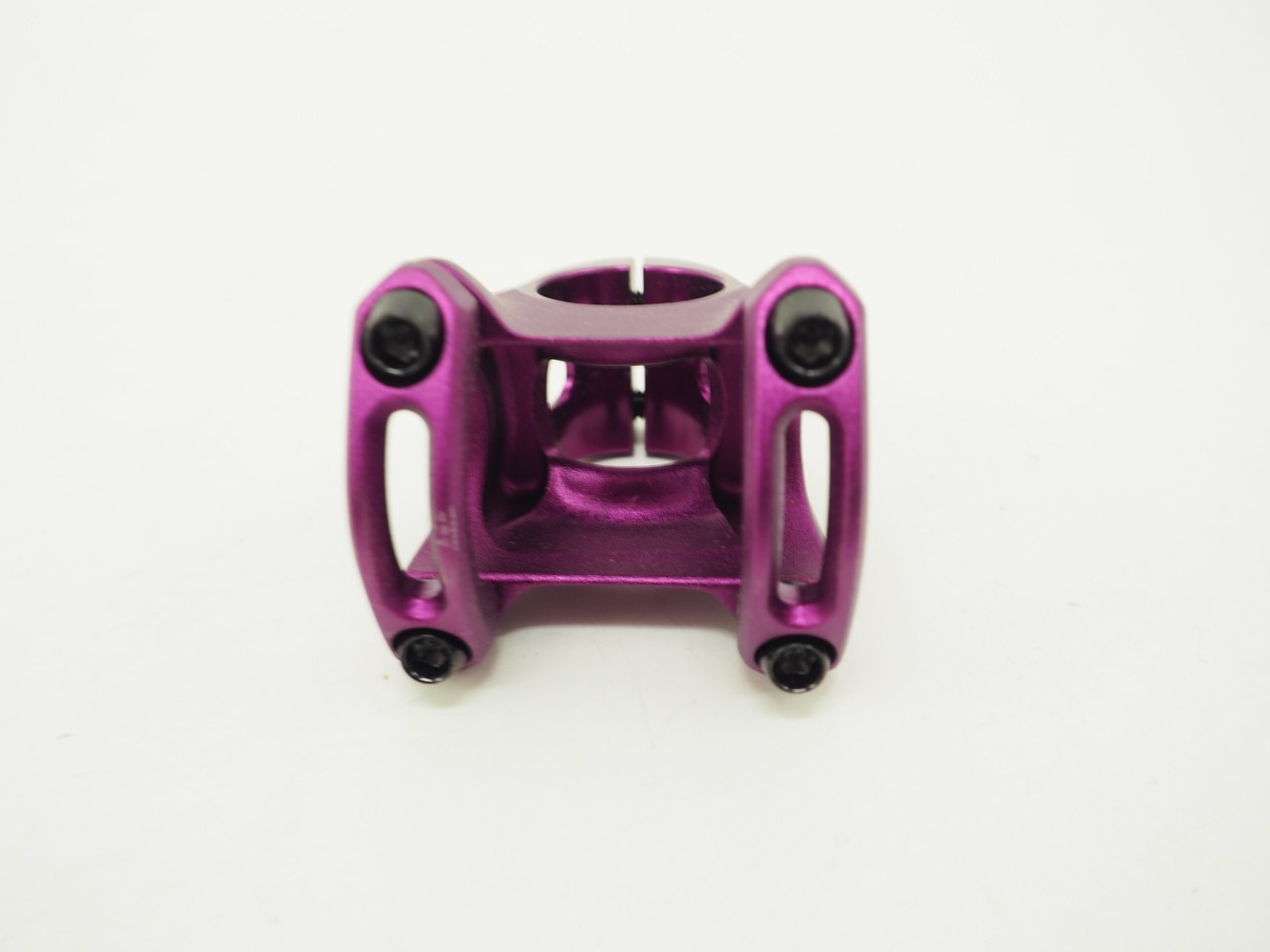 New! Spank Split 33 Mountain Bike Stem Purple 31.8mm x 33mm x 1-1/8″ 125g