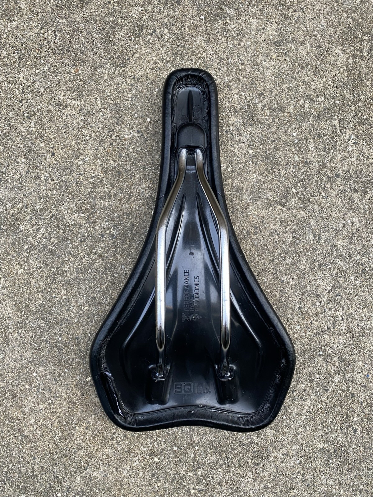 SQlab 611 Ergowave 130mm Cromo Rails Bike Saddle Seat