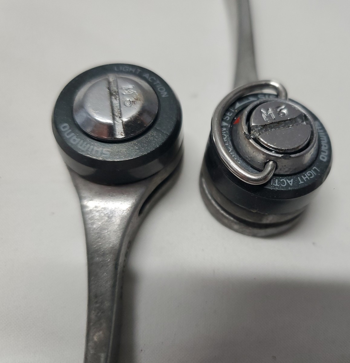 SHIMANO SL-1050 BICYCLE Vintage down tube SHIFTERS