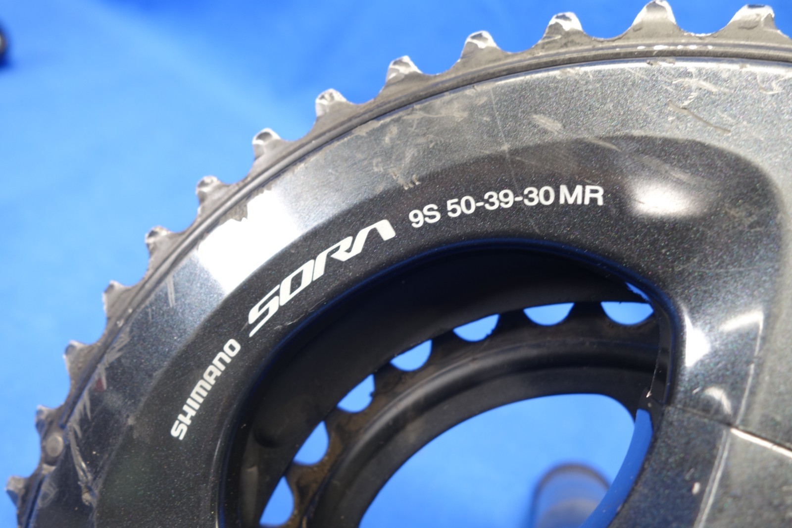 Shimano Sora FC-R3030 3 x 9 Bike Crankset, 50/39/30t, 175mm Arm Length