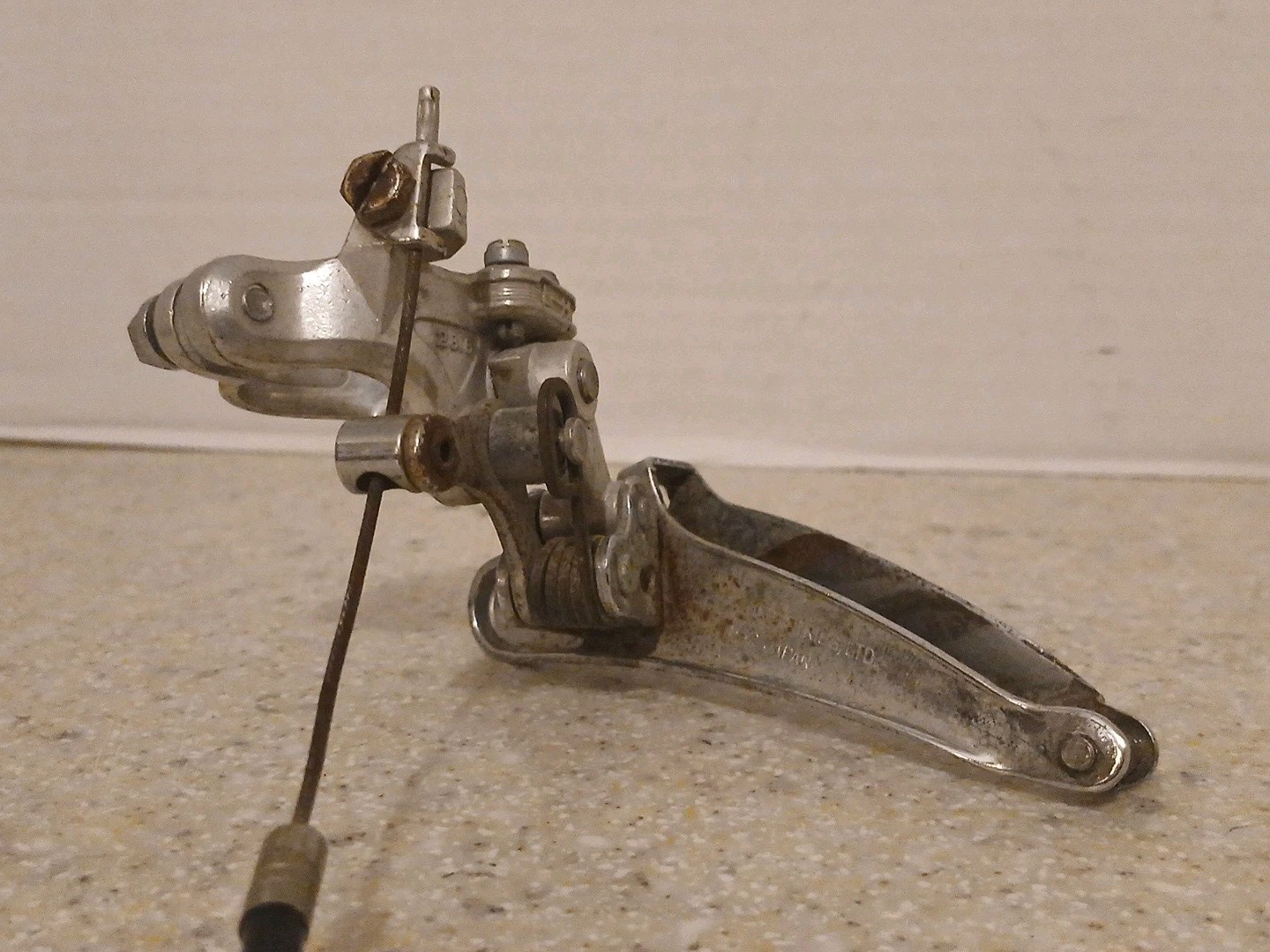 PART LOT SUNTOUR SPIRIT FRONT DERAILLEUR CLAMP-ON 28.6 MM 5, 6, OR 7 SPEED