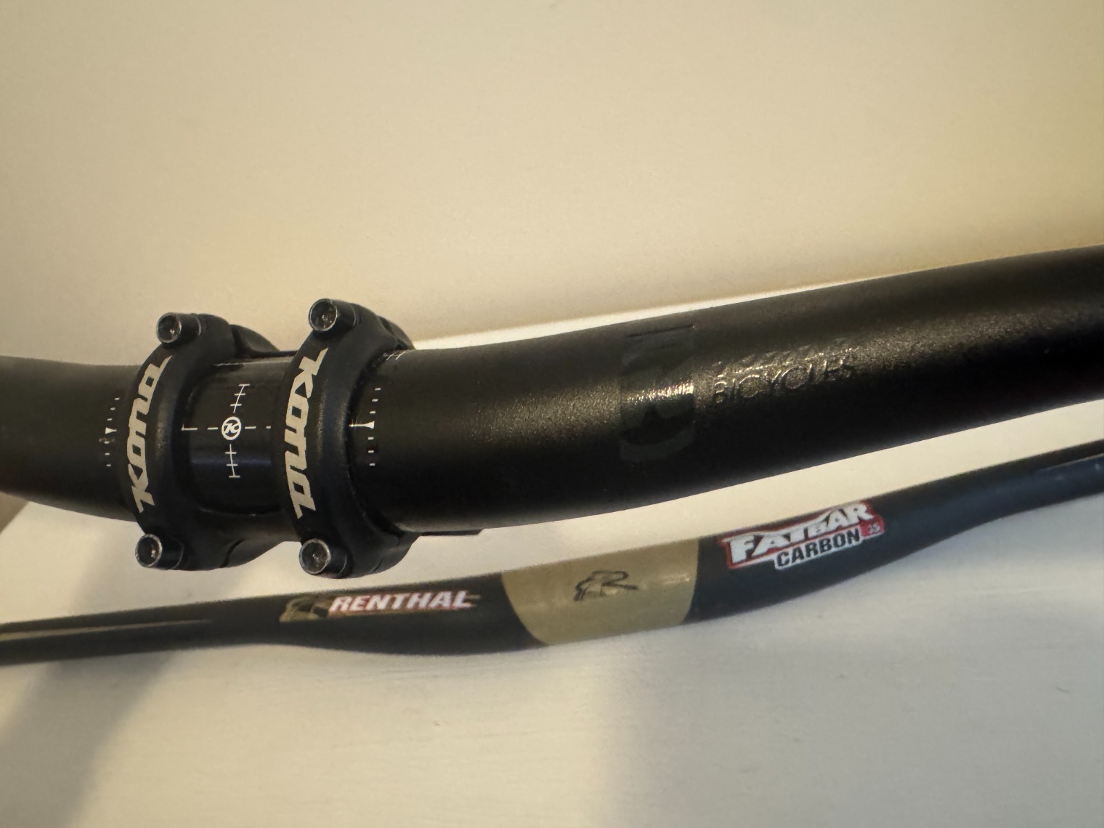 MTB KONA BIKES XC/BC STEM AND HANDLEBAR & RENTHAL FATBAR