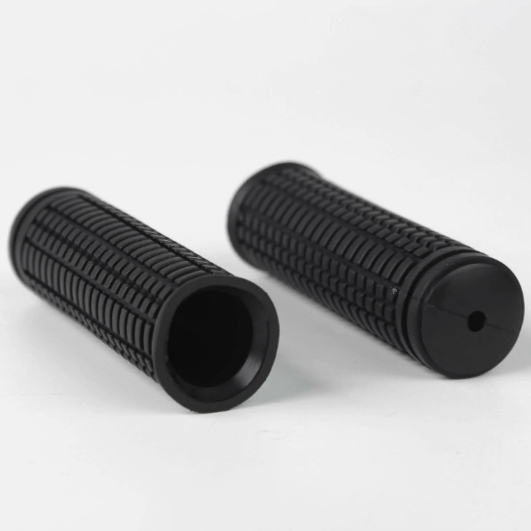 2 PCS Black Pattern 7/8 in Opening Flexible Durable Rubber Bike Grips 4″ Length