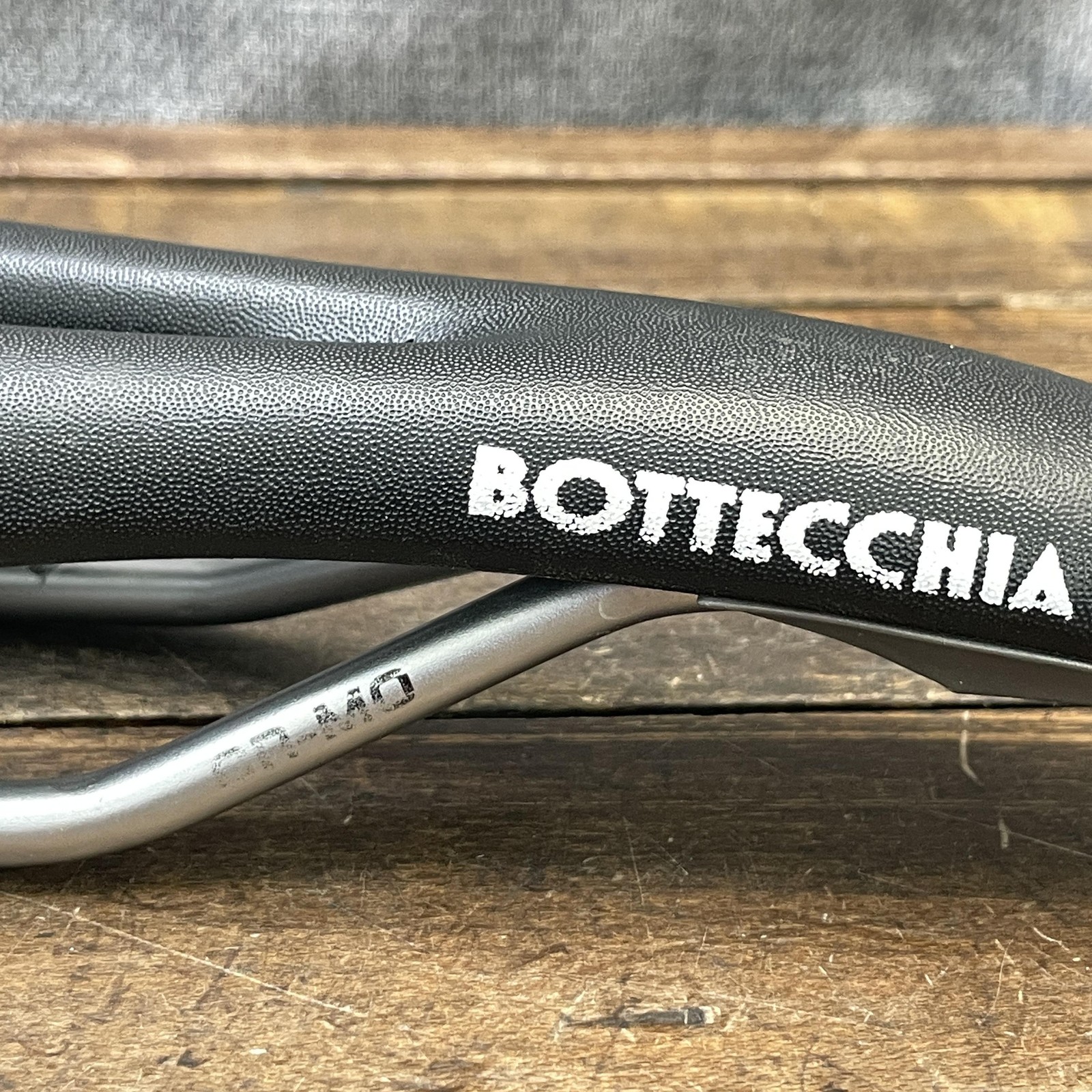 Vintage Bottecchia Seat Saddle Black Red Road Bike Cutout Road Bike CrMo Mens