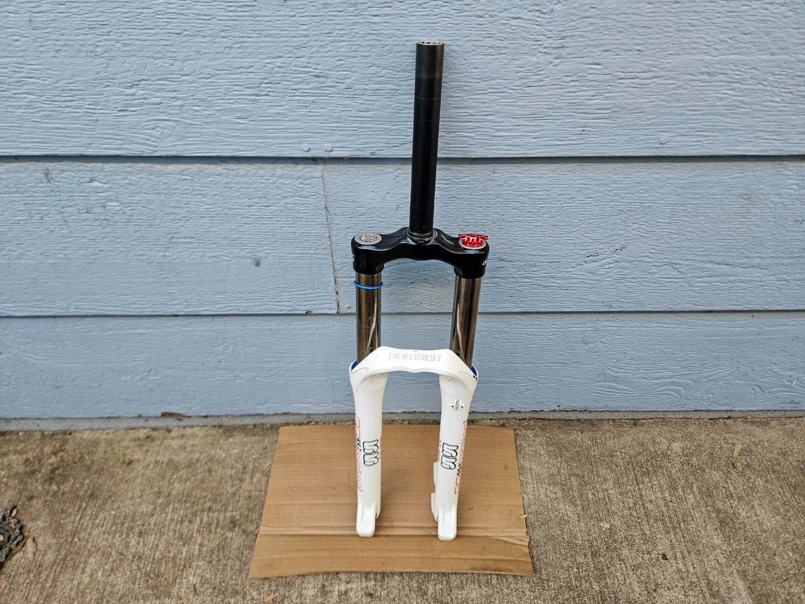 26″ Marzocchi Bomber 55 Fifty Five Mountain Bike Fork 1-1/8″ *needs new seals*