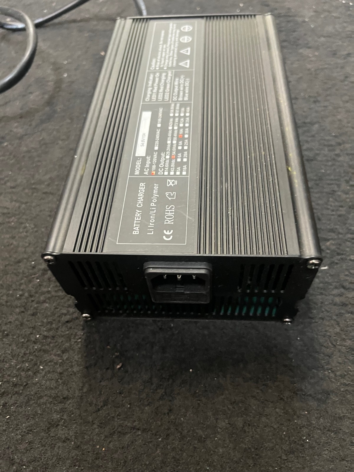 48V Smart Charger, 10A – li-Ion with Fan and Anderson Plugs