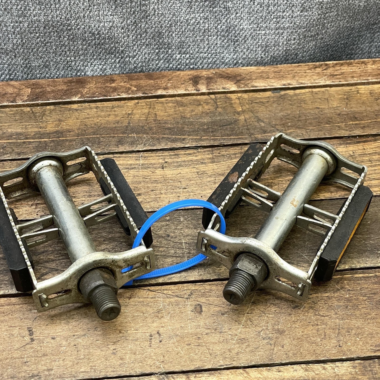 Vintage Schwinn Approved Rat Trap Pedals 1/2 Reflector Germany BMX Klunker