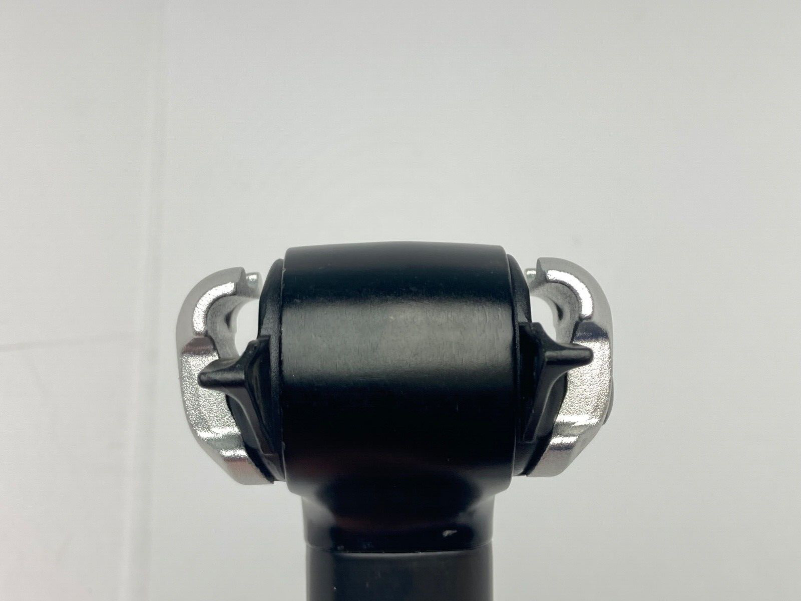 Giant / LIV 9mm Seat Post Rail Adapters for Carbon Rails (Clamps Only)