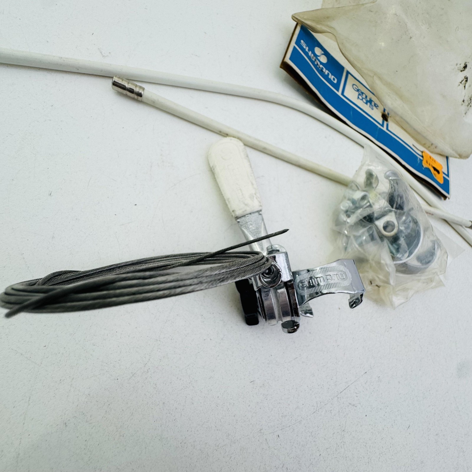 Vintage Shimano Right Shifter Clamp-On Internal Cruiser Cable Silver Bike NOS A1