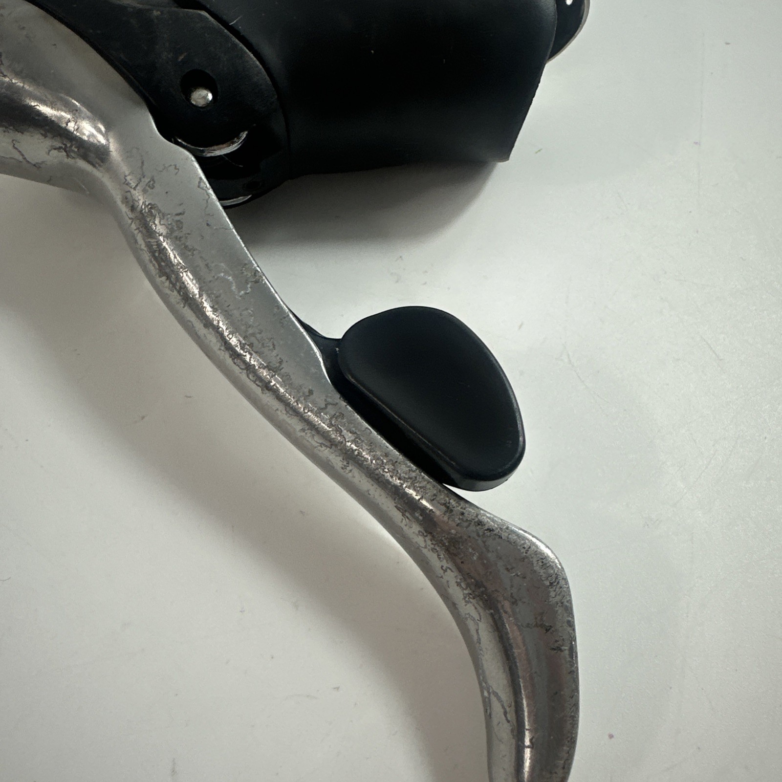 SHIMANO ULTEGRA SHIFT BRAKE LEVERS – PAIR
