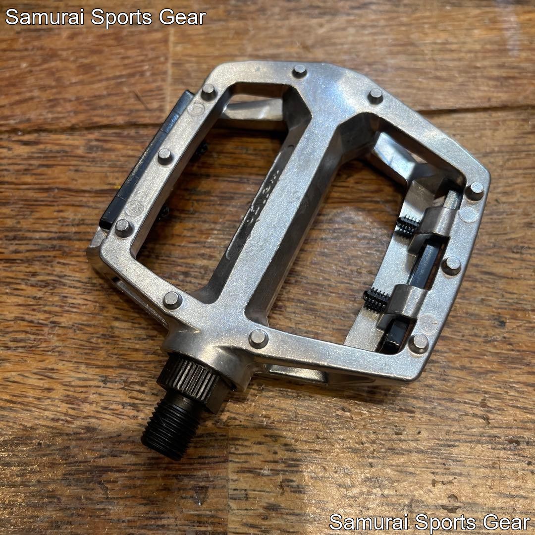 Wellgo Flat Pedal Silver Iron