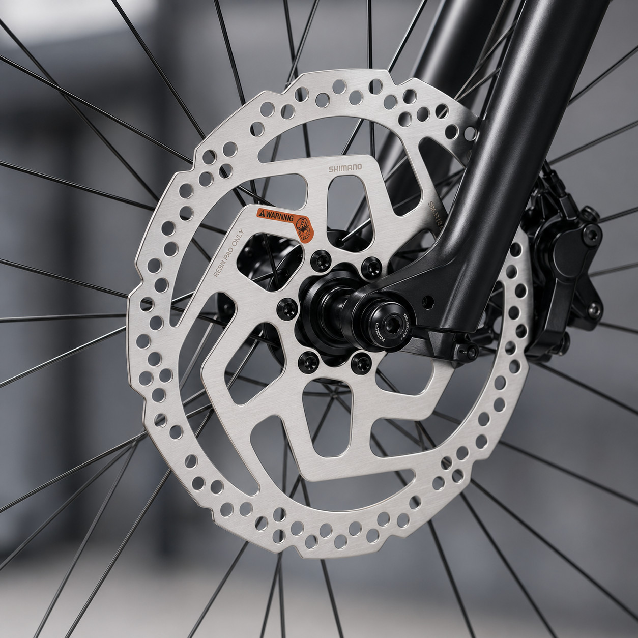 Shimano SM RT26 M 180mm 6-Bolt Disc Brake Rotor Resin Pad MTB Bike