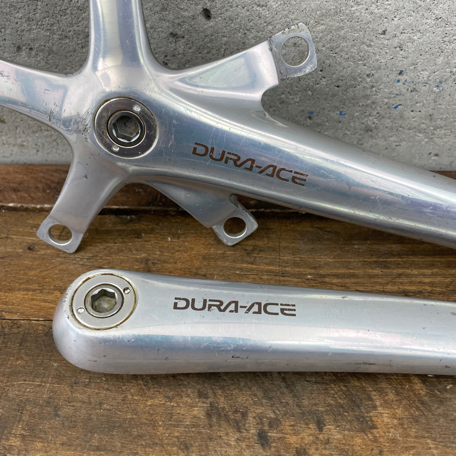 Shimano Dura Ace FC-7701 Crank Set 172.5 mm Octalink Vintage FC-7700 130 mm A1