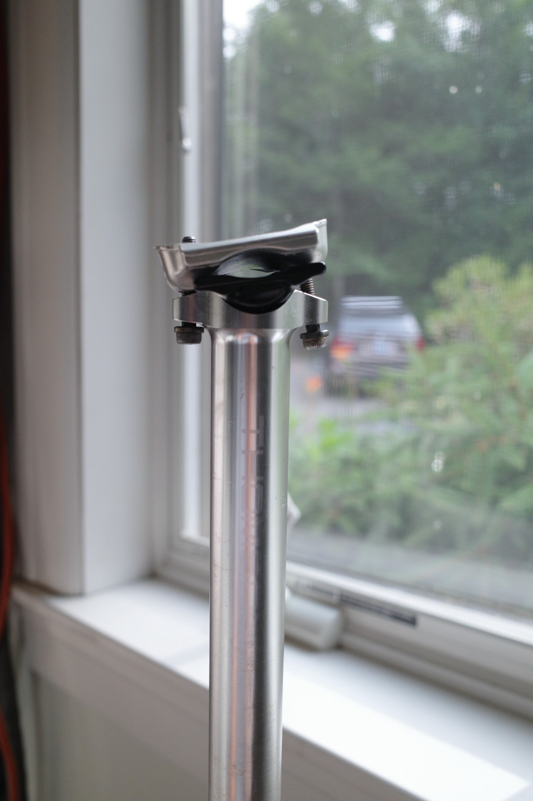 Thomson Elite. 28.6mm Silver Seatpost