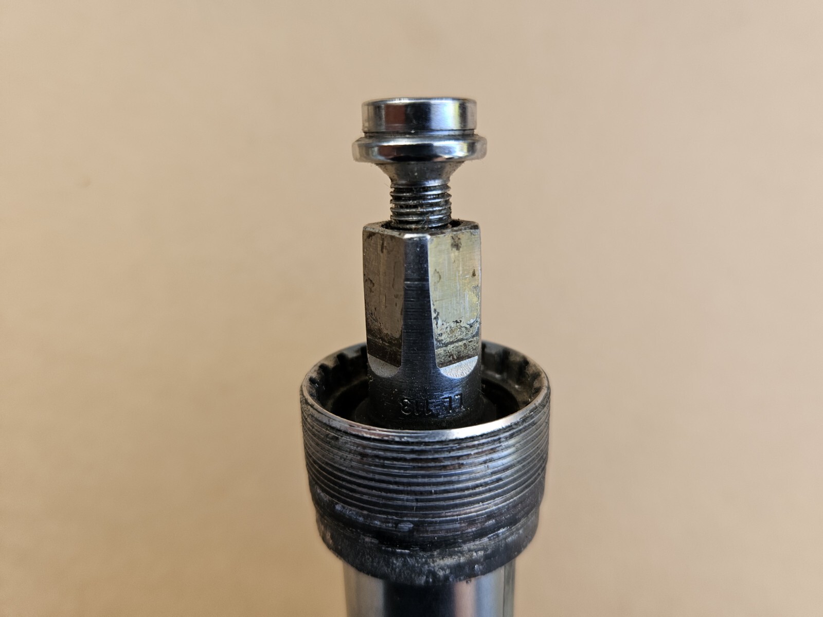 Shimano XTR BB-UN71 68mm Cartridge Bottom Bracket 113mm Spindle English Thread