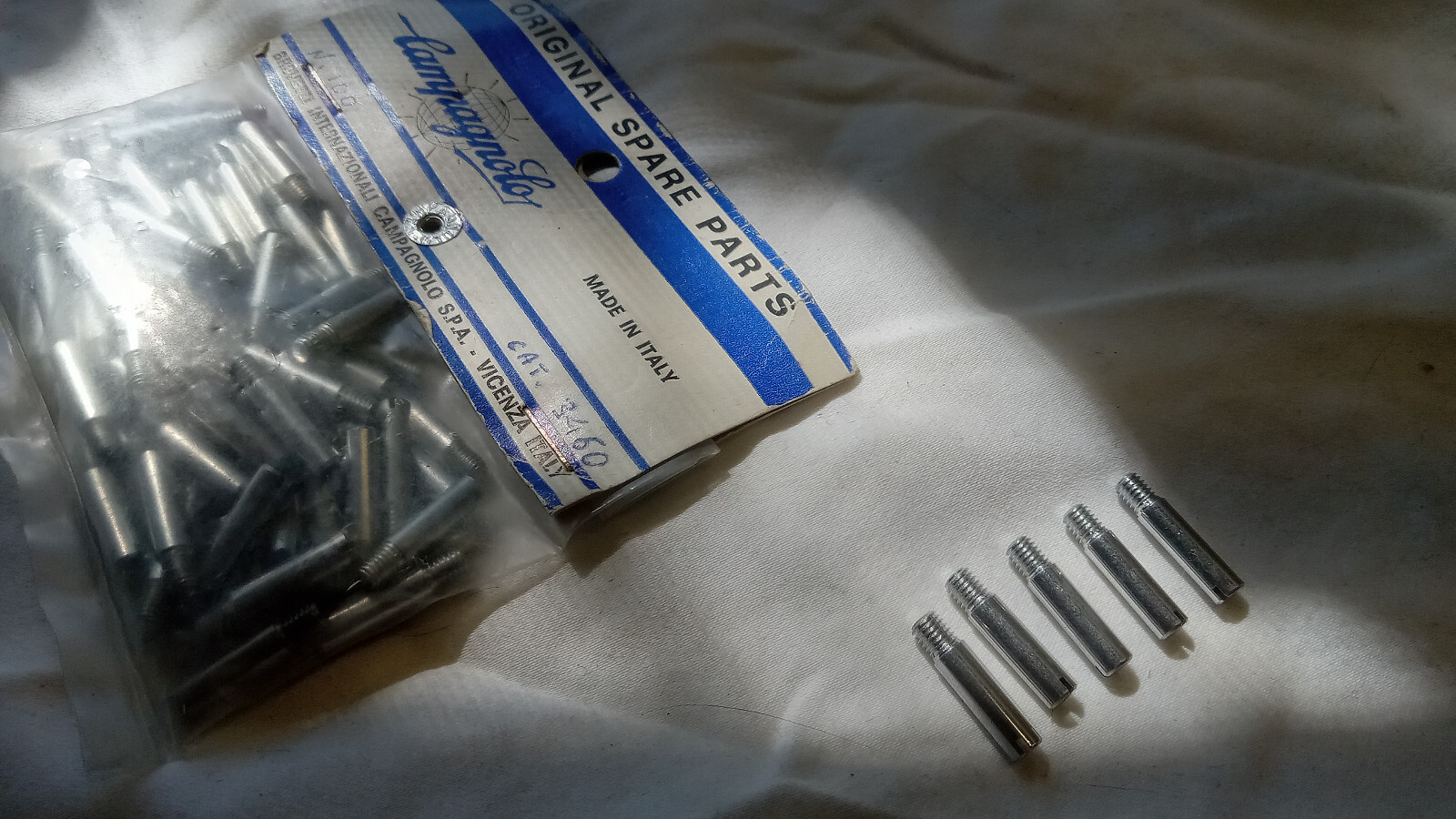 5 NOS Campagnolo 3450 rear derailleur pivot stop pins M4x1.00 thread