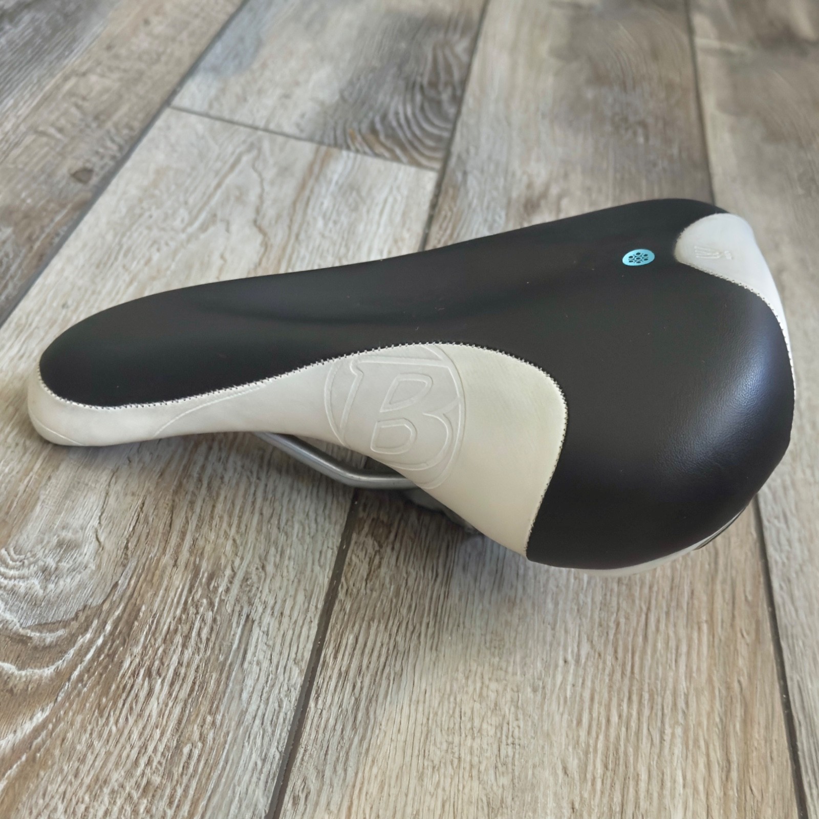 Bontrager Sport WSD Black And White MTB Saddle Seat