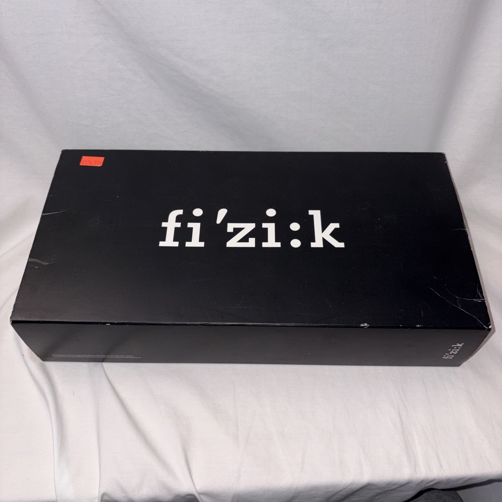 fi”zi:k Aliante R3 Racing 138mm Saddle Black