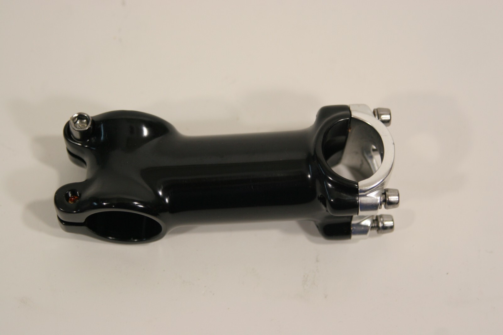 Oval Concepts Alloy Stem 90mm 25.4 +/-7 degree rise 146 grams No Label OCS18