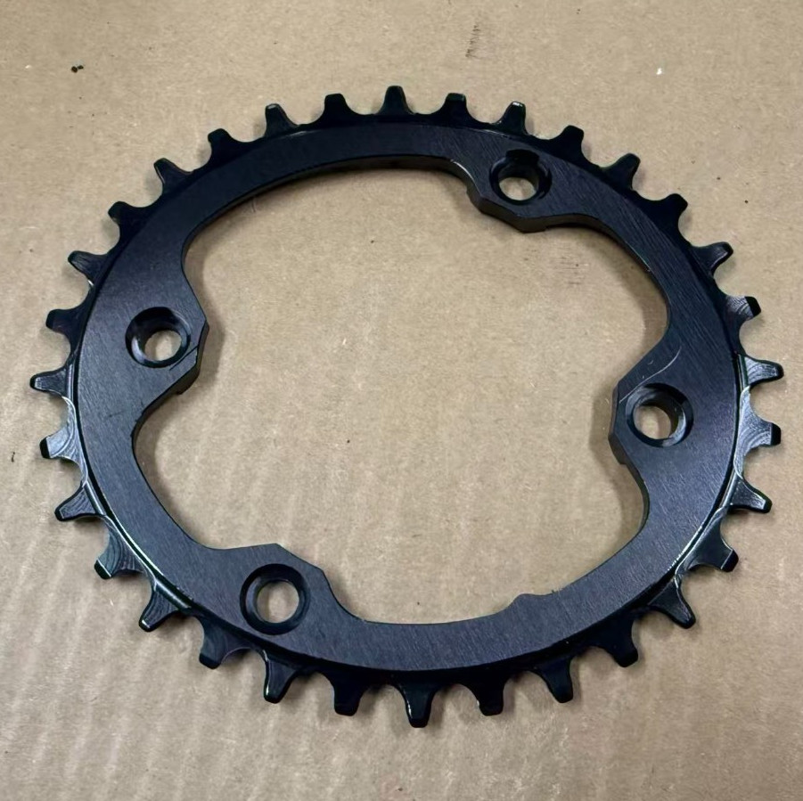 Brand NEW Blackspire oval chainring 32T, fit M7000/8000. MADE IN CANADA