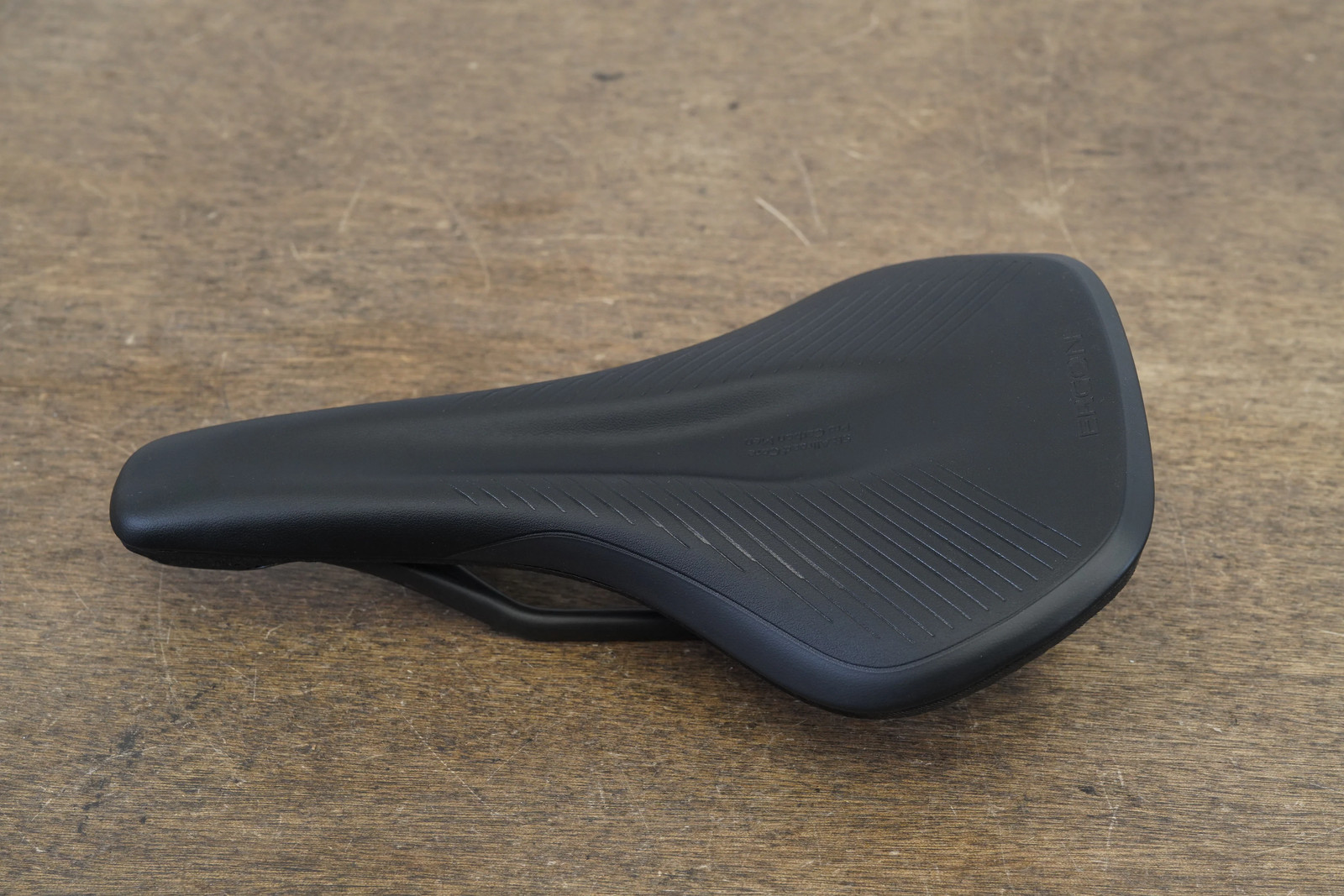 NEW 150mm Ergon SR Allroad Core Pro Carbon Rail Road Saddle 225g