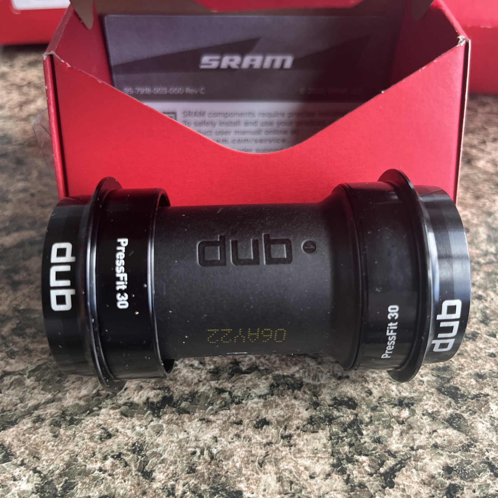 SRAM DUB PF30 Press Fit Bottom Bracket 68/73mm Wide Road Bike BB