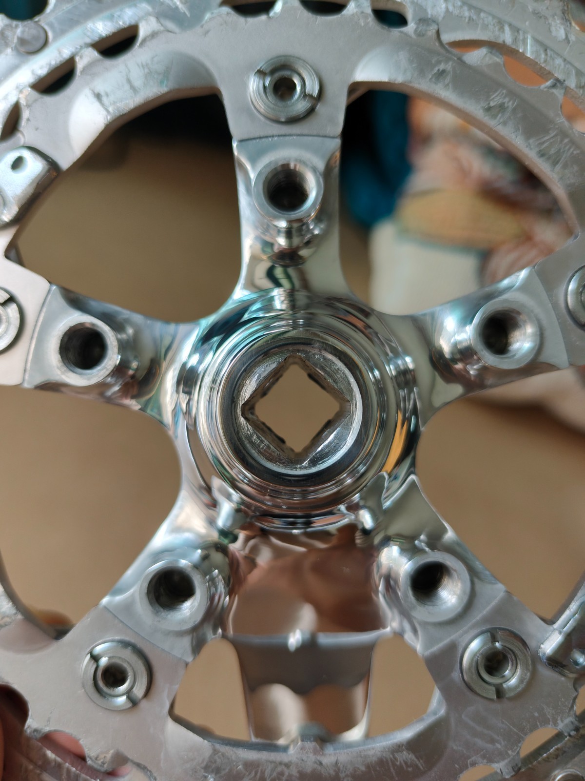 Used Shimano XTR M900 Crankset 175mm Polished Logo Engraved