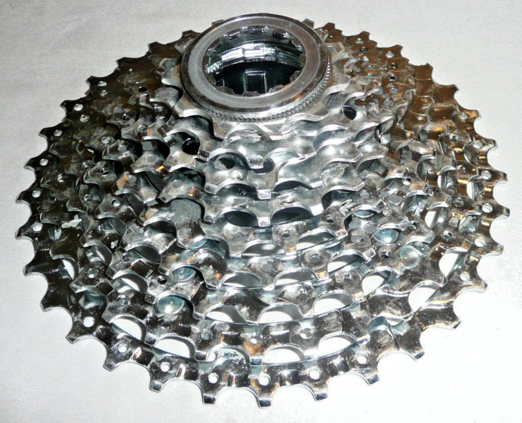 Shimano Deore XT CS-M750 Cassette – 9 Speed 11-34 tooth – Nice!