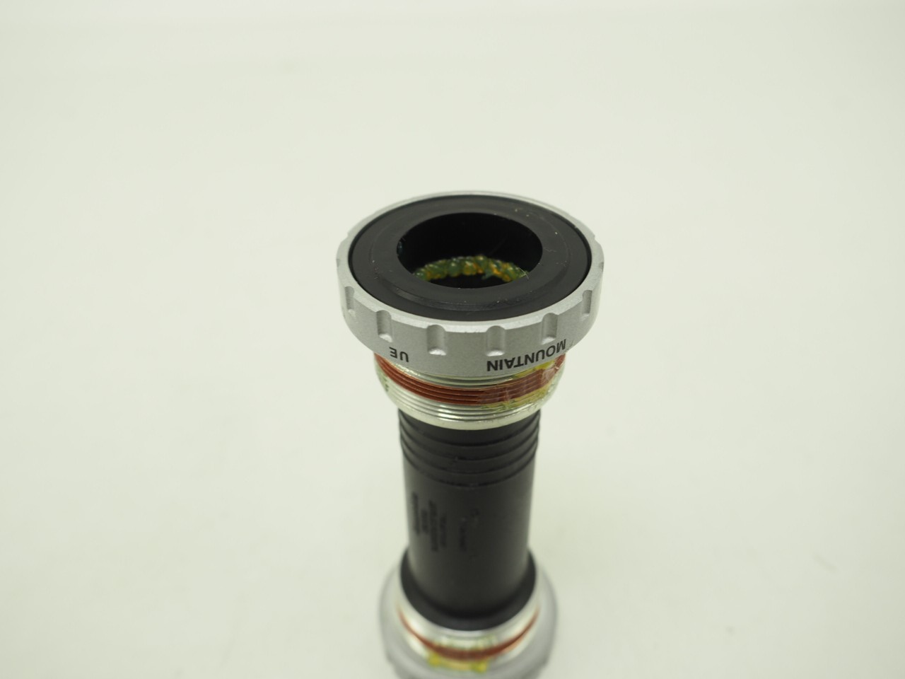 New! Shimano SM-BB52 83mm Mountain Bike Bottom Bracket Hollowtech II