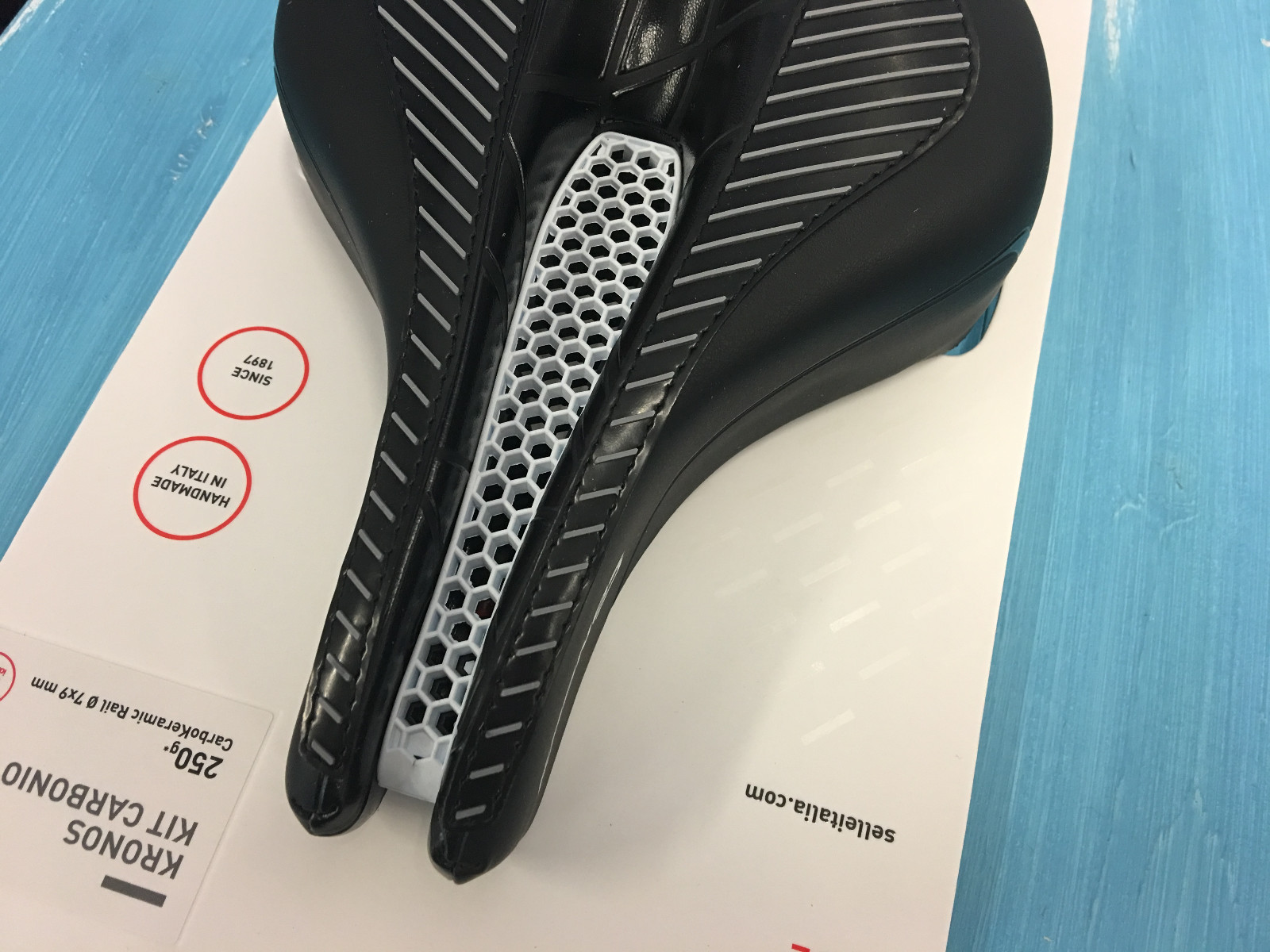Selle Italia Kronos Kit Carbonio Flow L1 CarboKeramic Rail Bicycle Saddle -Black