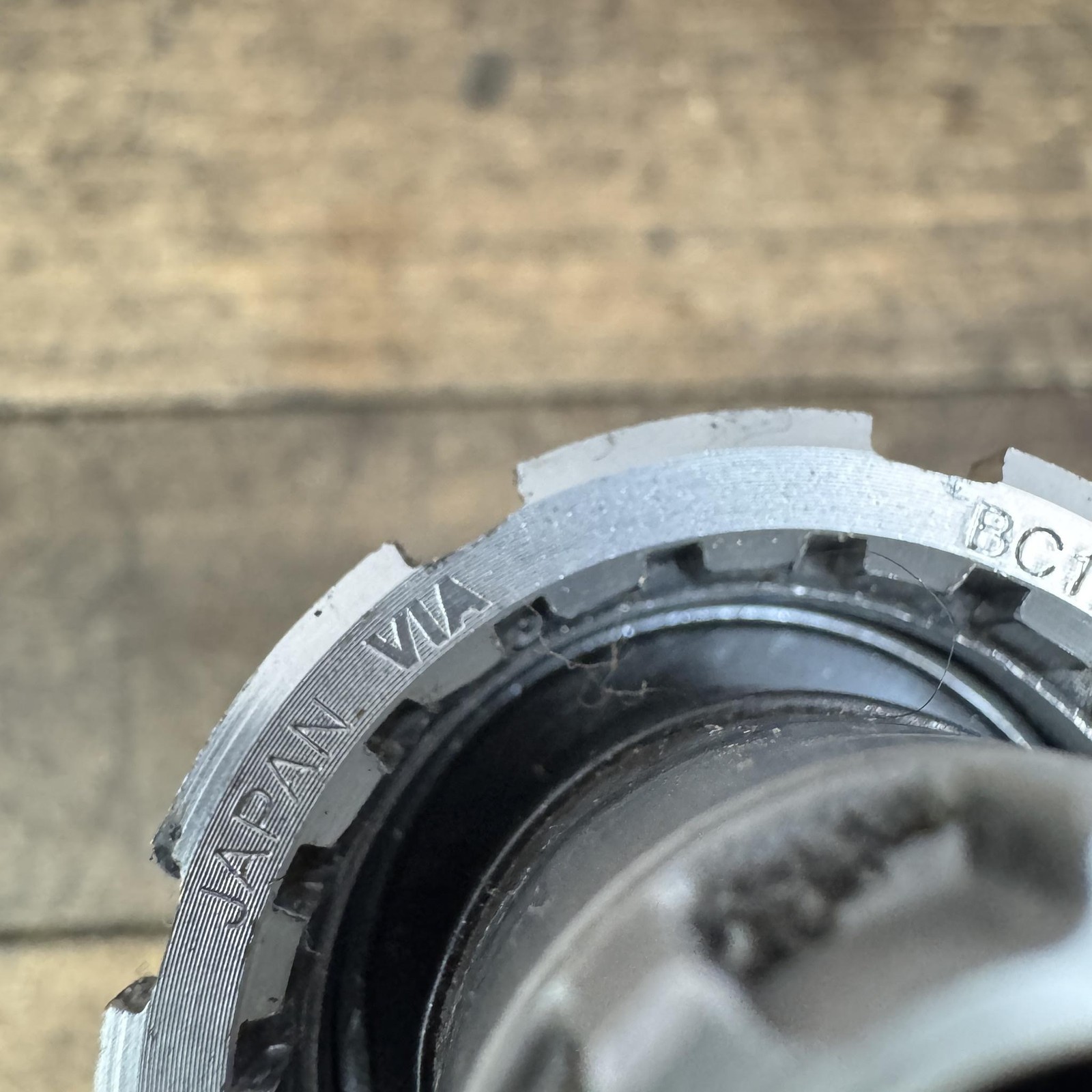 Shimano OCTALINK Bottom Bracket 68mm BSA 109.3mm JIS Square Taper Steel