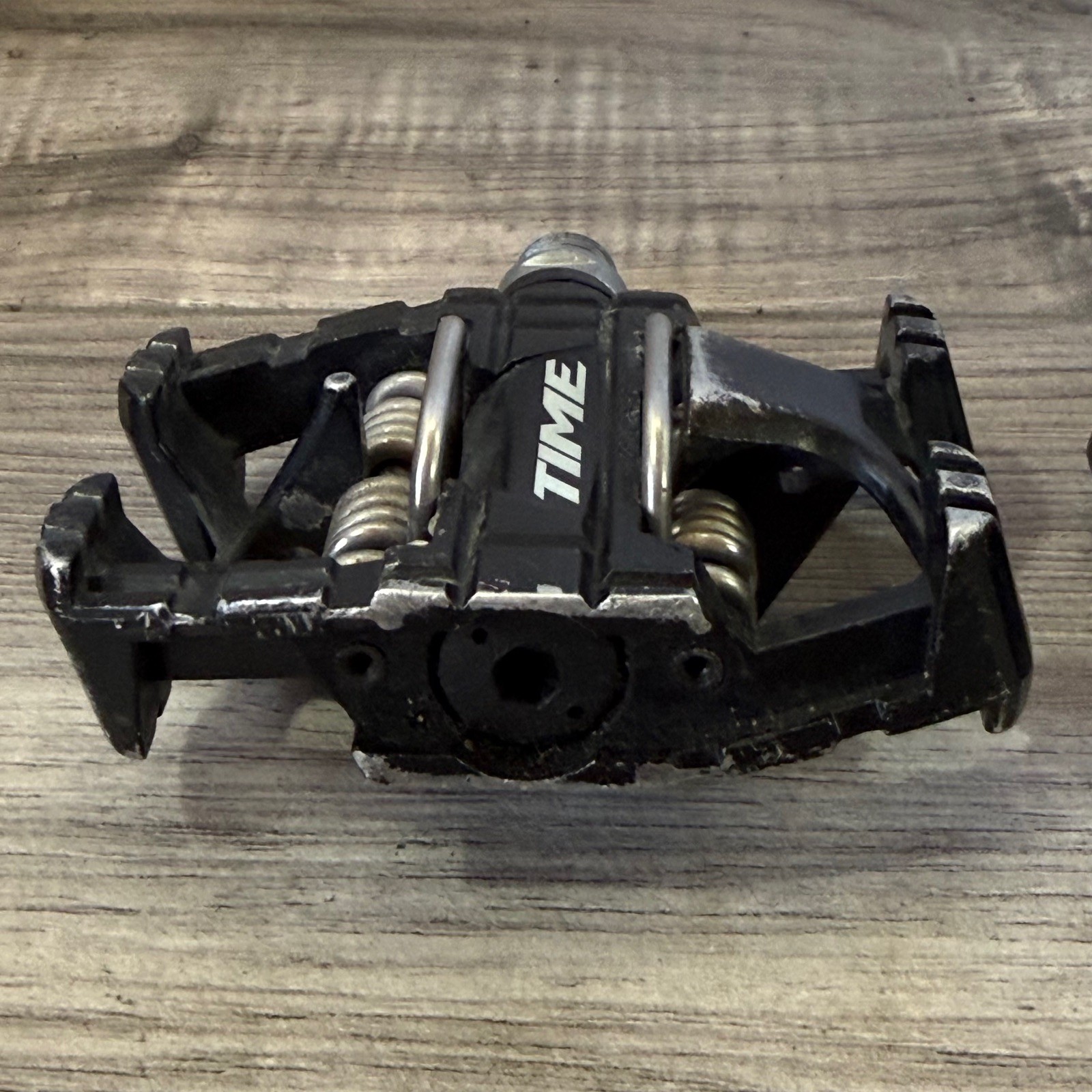 Time ATAC Z Strong Platform Clipless DH Pedals Black No Cleats LOW MILES