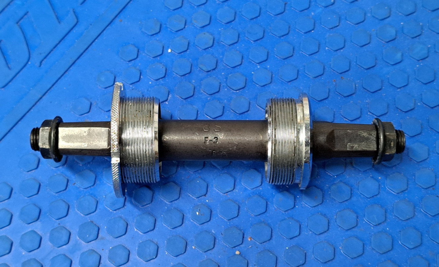 Vintage Tange Japan Square Taper Bottom Bracket – 68mm | 124mm | B1.37×24 | 3S