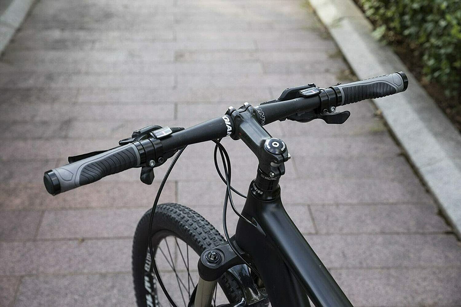 ROCKBROS Bike Grips Bicycle Double Lock-on Ergonomic Non-Slip Handlebar Grips
