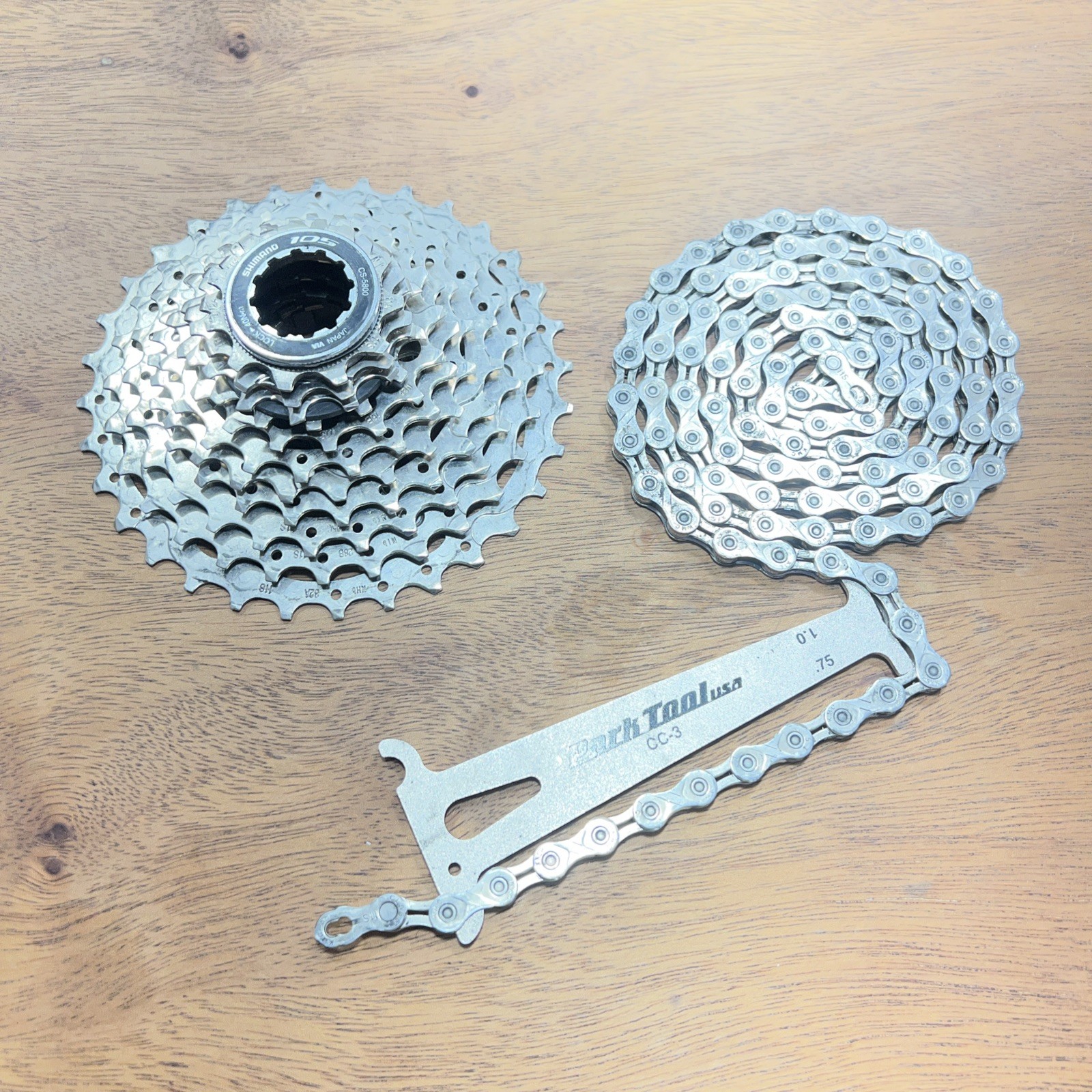 Shimano 105 CS-5800 11 Speed Road Bike Cassette 11-32t w/ Chain