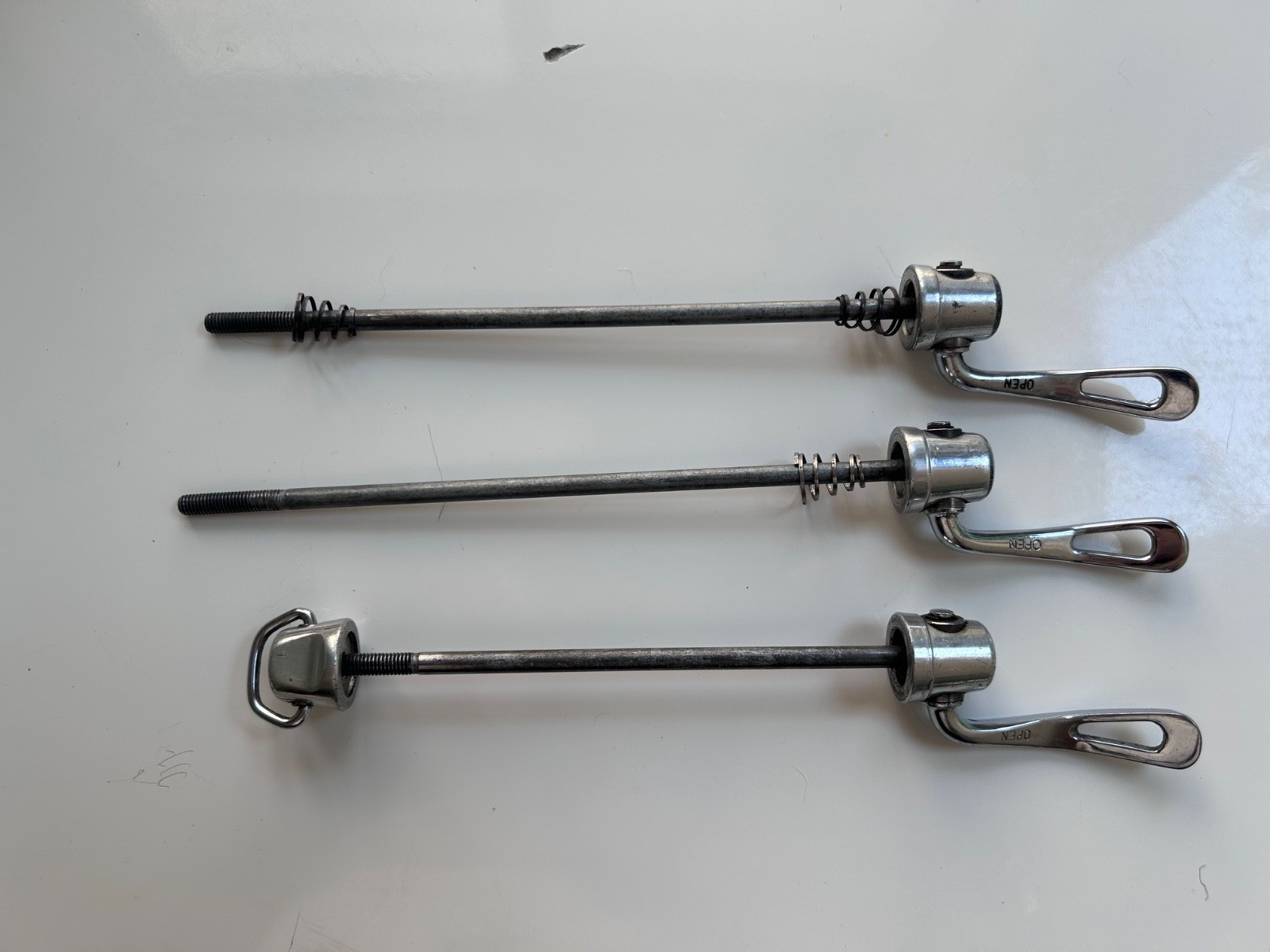 Campagnolo Record Quick Release Skewer QF/QR-RE121 ? Lot Of 3 Front & Rear READ