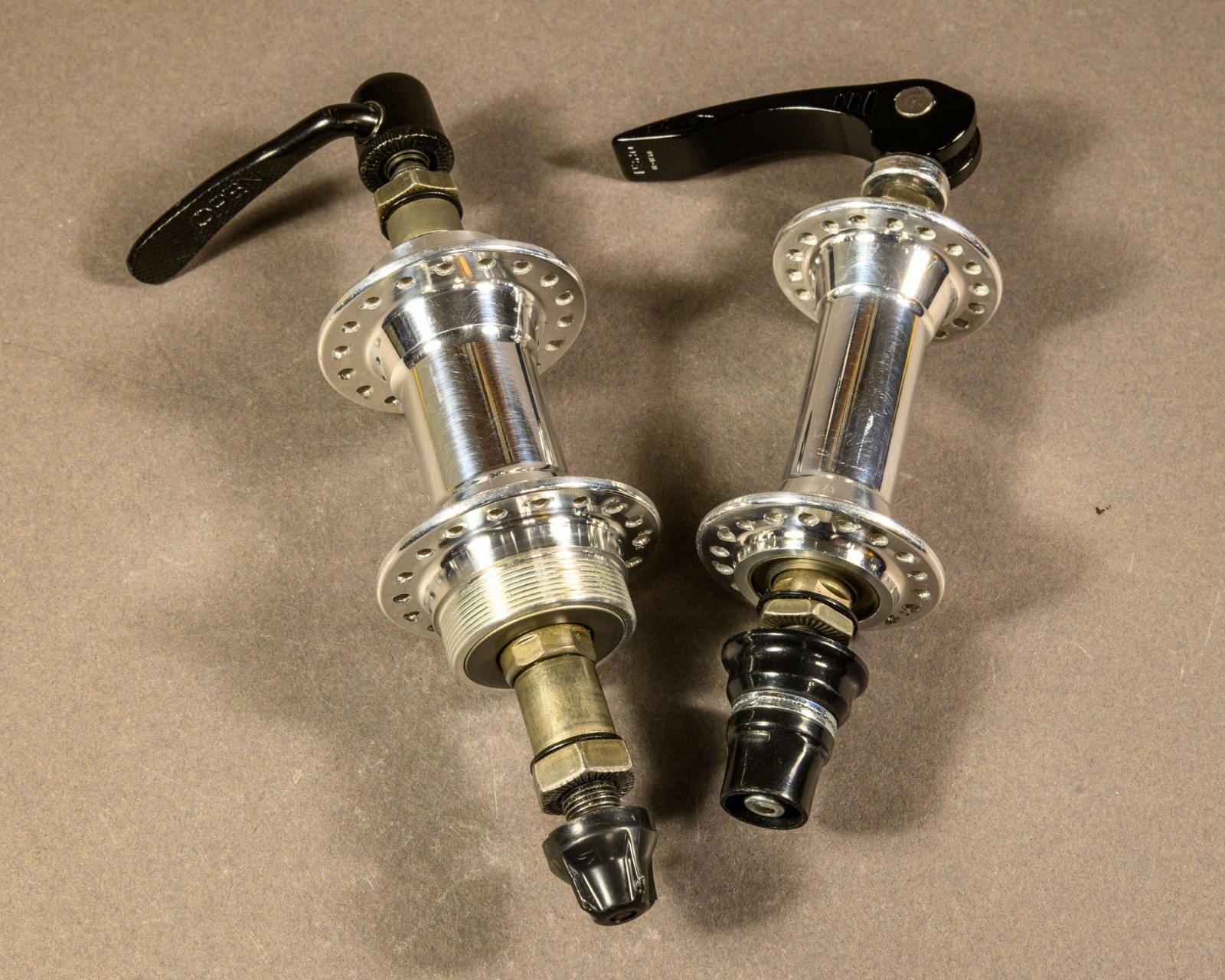 Formula Front & Rear Freewheel Hubs, 135mm, 36 holes, Skewers, Mint Condition