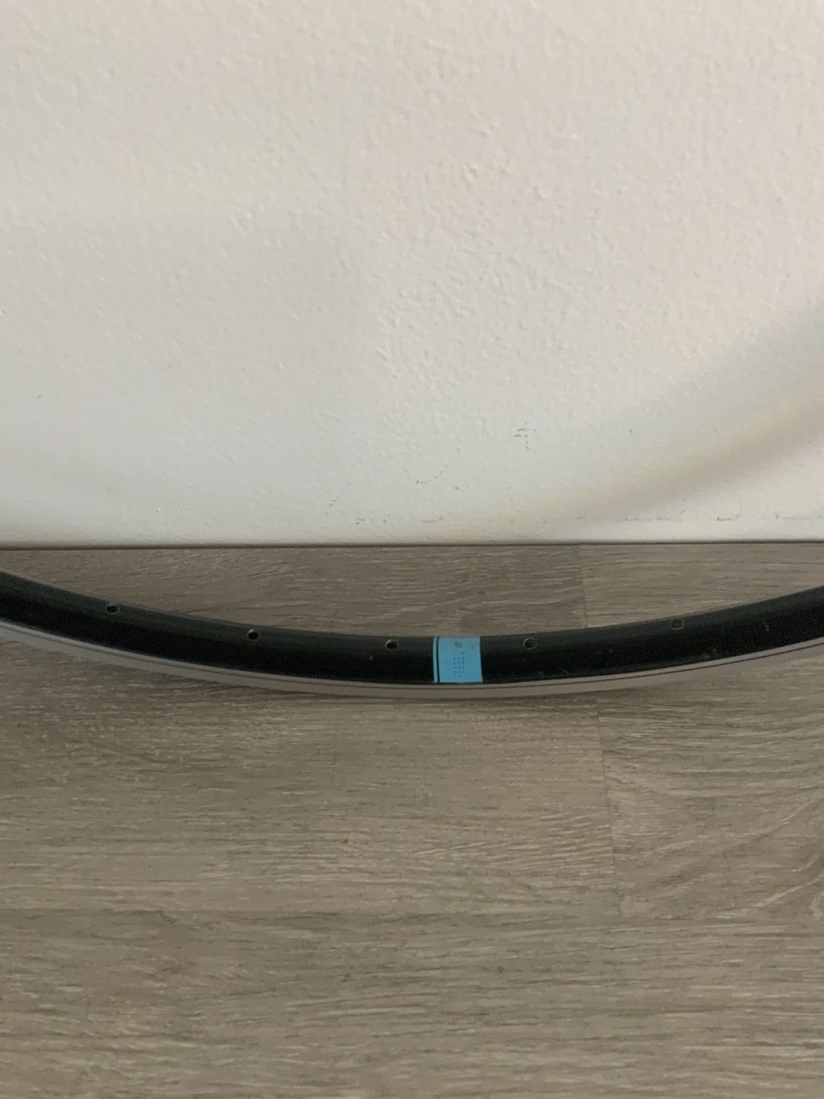 SHIMANO RIM (1) 700C 36 HOLE 22.5 MM OUTER 17 MM INNER CLINCHER PRESTA BLACK