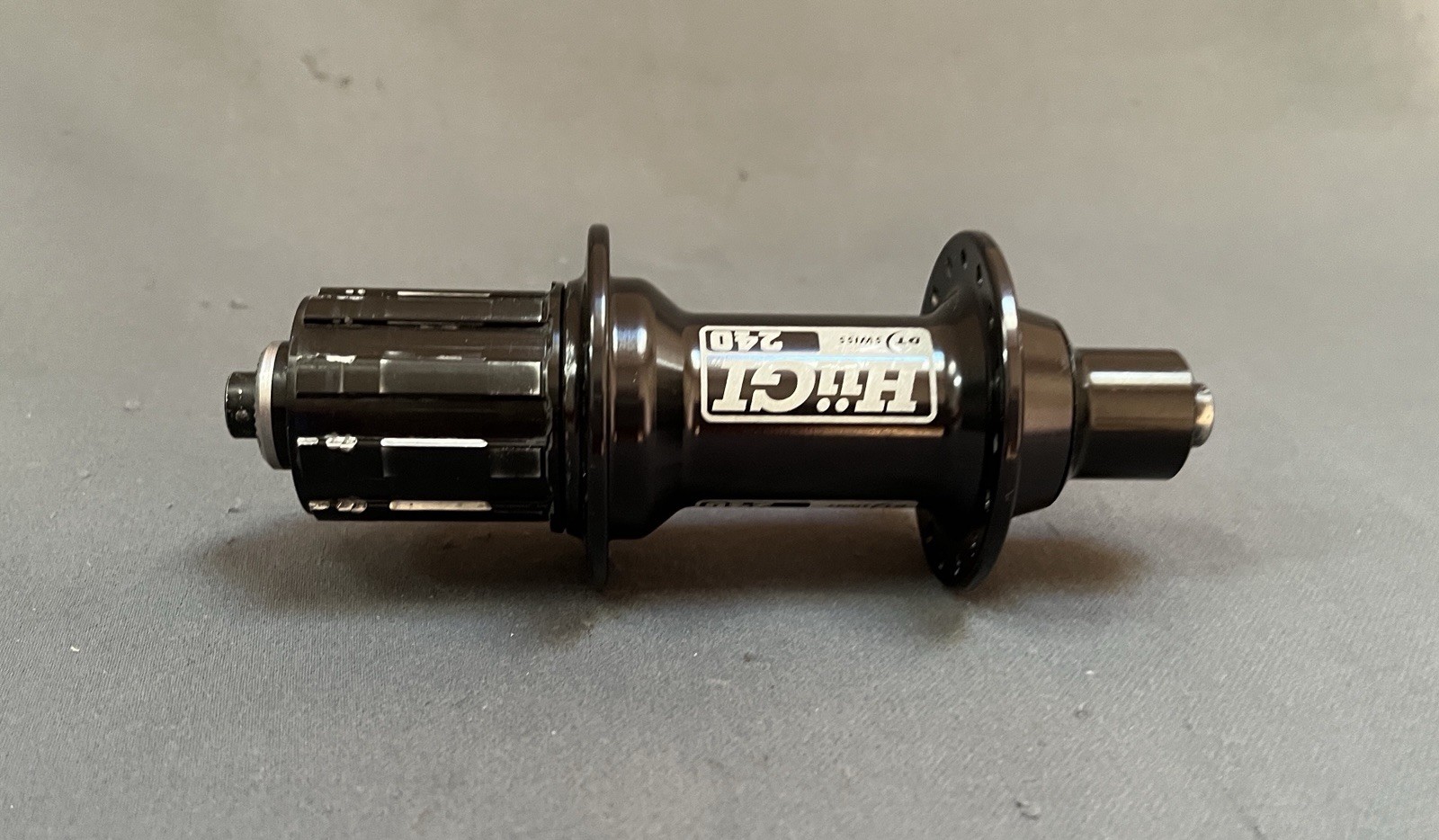 HuGI DT Swiss 240 Hub Set MTB 135mm 32H 100mm 28H QR Rim Brake 8/9 Speed