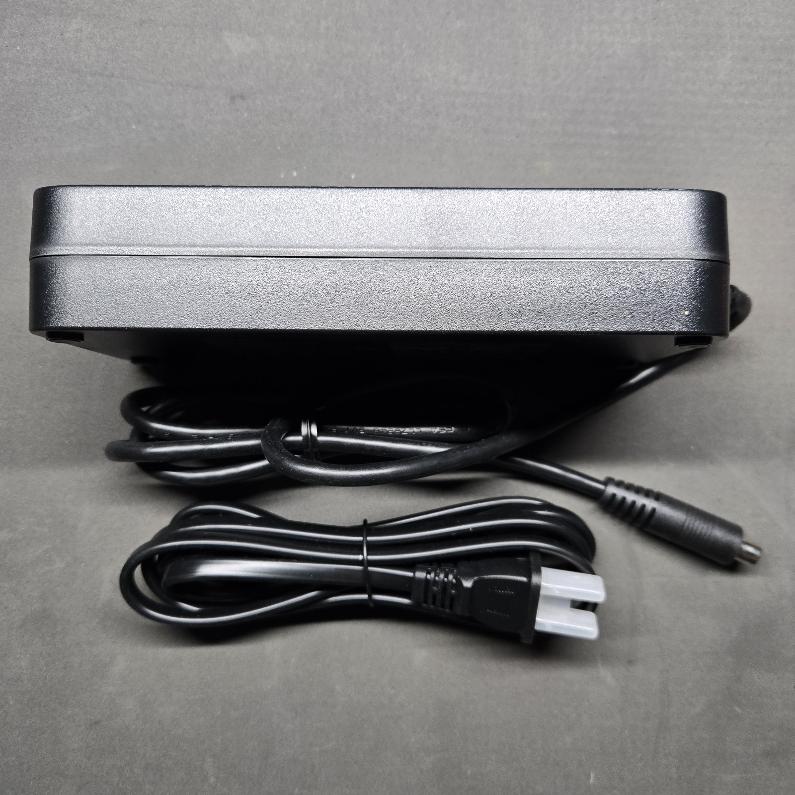 New MDA 42V 4.0A Li-ion Battery Charger BC222360040 UL 1012
