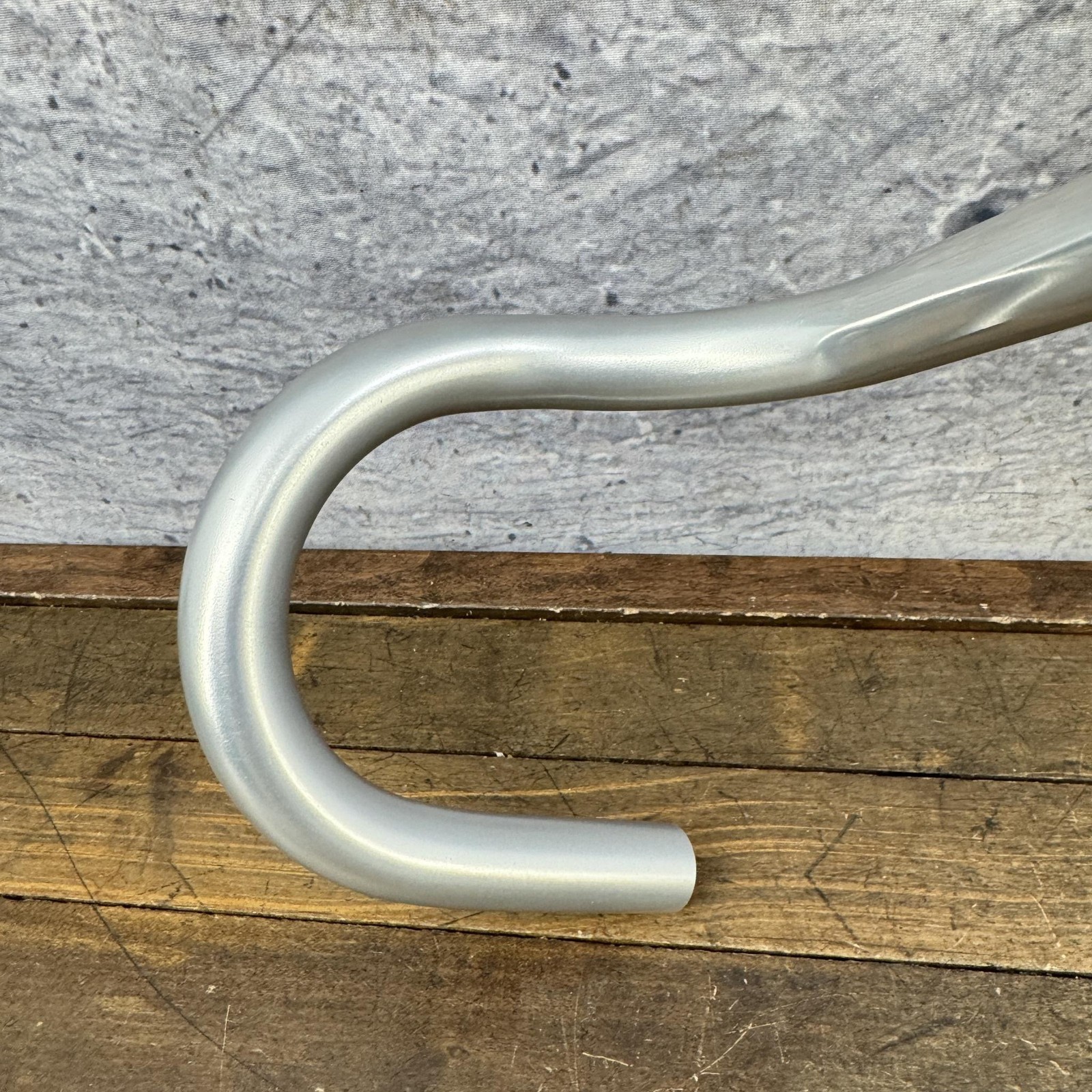 Nitto Noodle Drop Handlebar 26.0 Clamp 46cm NOS Silver Alloy Bar 460 26mm