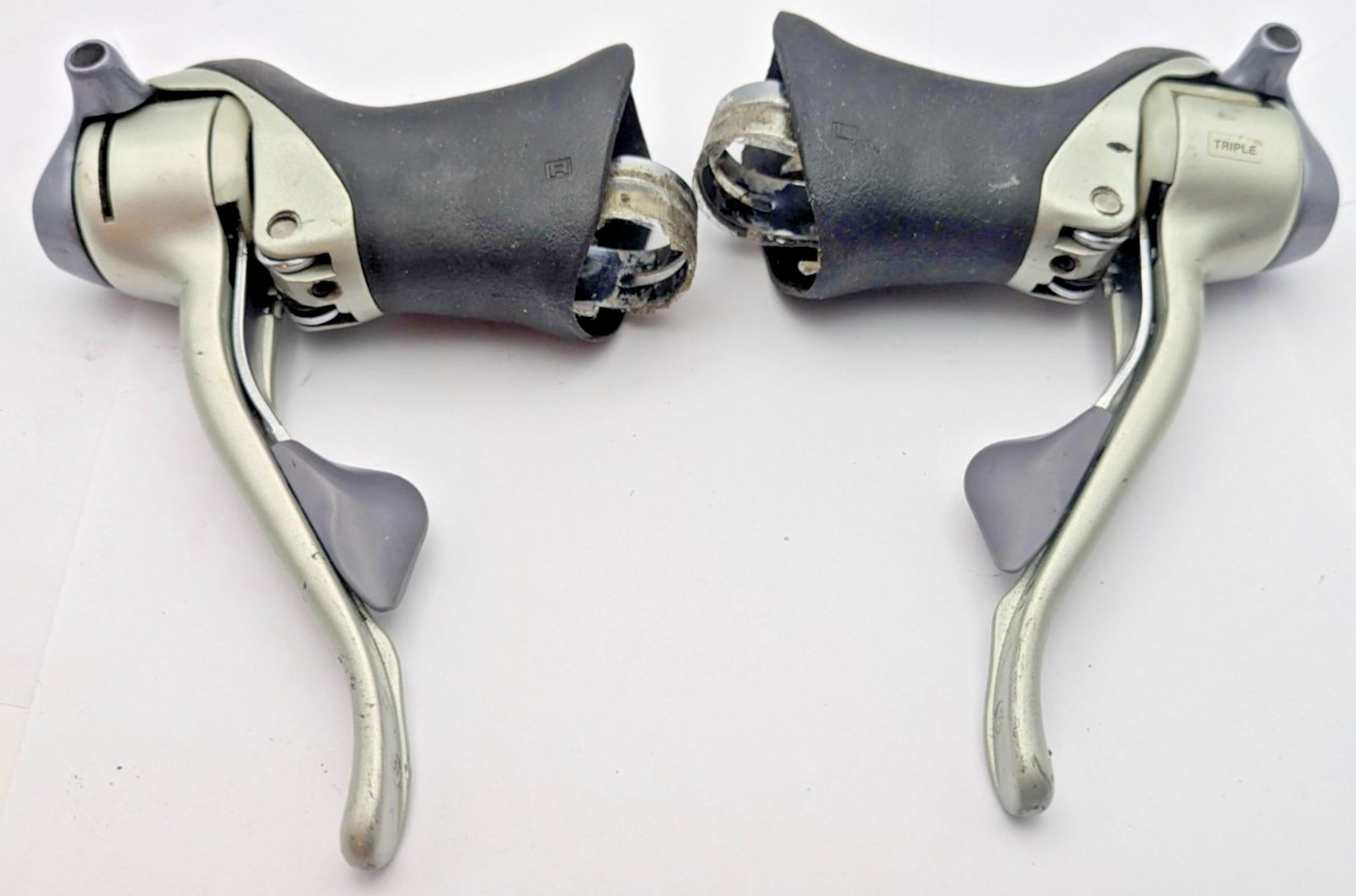 SHIMANO 105 STI SHIFTERS ST-1055 CIRCA 1992 – 2/3 x 8 SPEED – RECONDITIONED SET